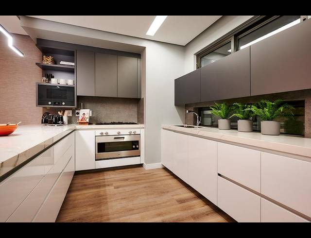 2 BEDROOM APARTMENT FOR SALE IN STEYN CITY